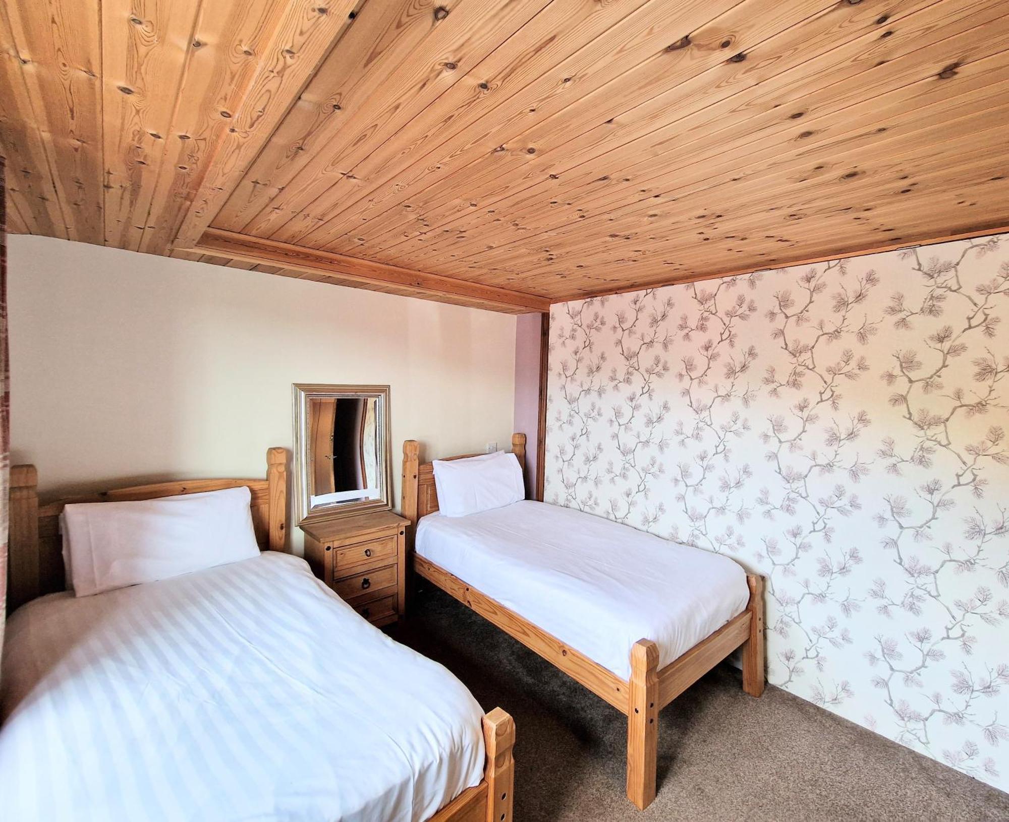 Вилла Torridon 1 With Private Hot Tub - Fife - Loch Leven - Lomond Hills- Pet Friendly Kelty Экстерьер фото