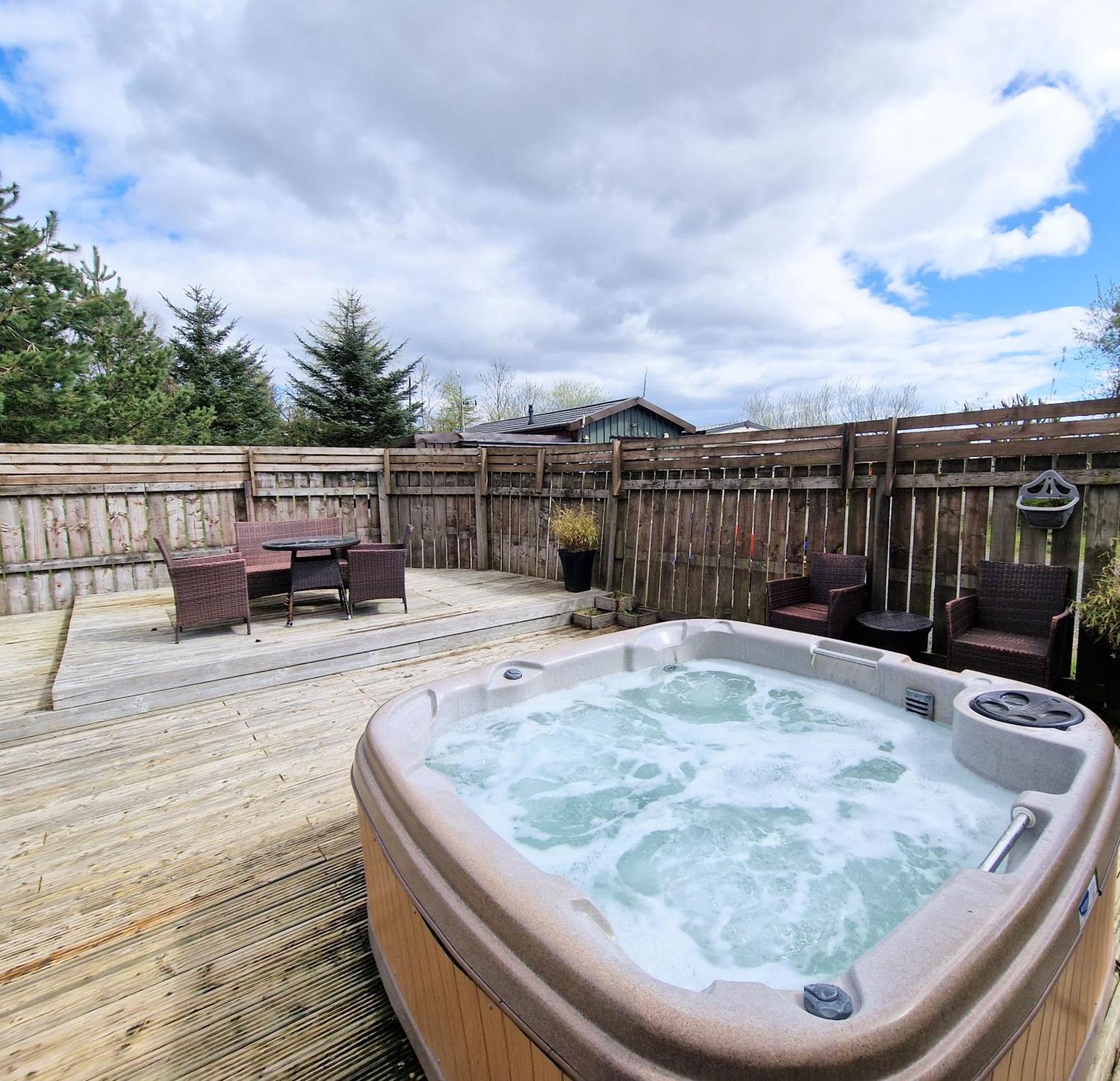 Вилла Torridon 1 With Private Hot Tub - Fife - Loch Leven - Lomond Hills- Pet Friendly Kelty Экстерьер фото